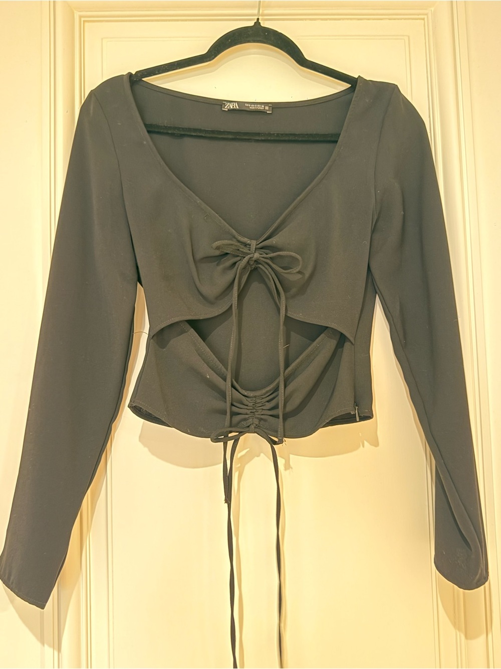 Zara Black Long-Sleeve Tie-Front Cutout Crop Top